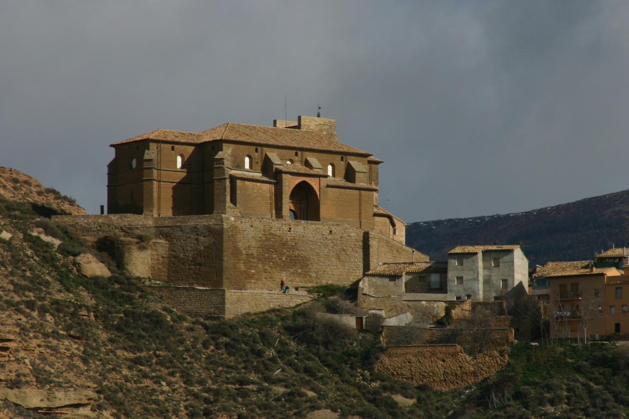 Hotel El Cobertizo Plasencia del Monte Kültér fotó