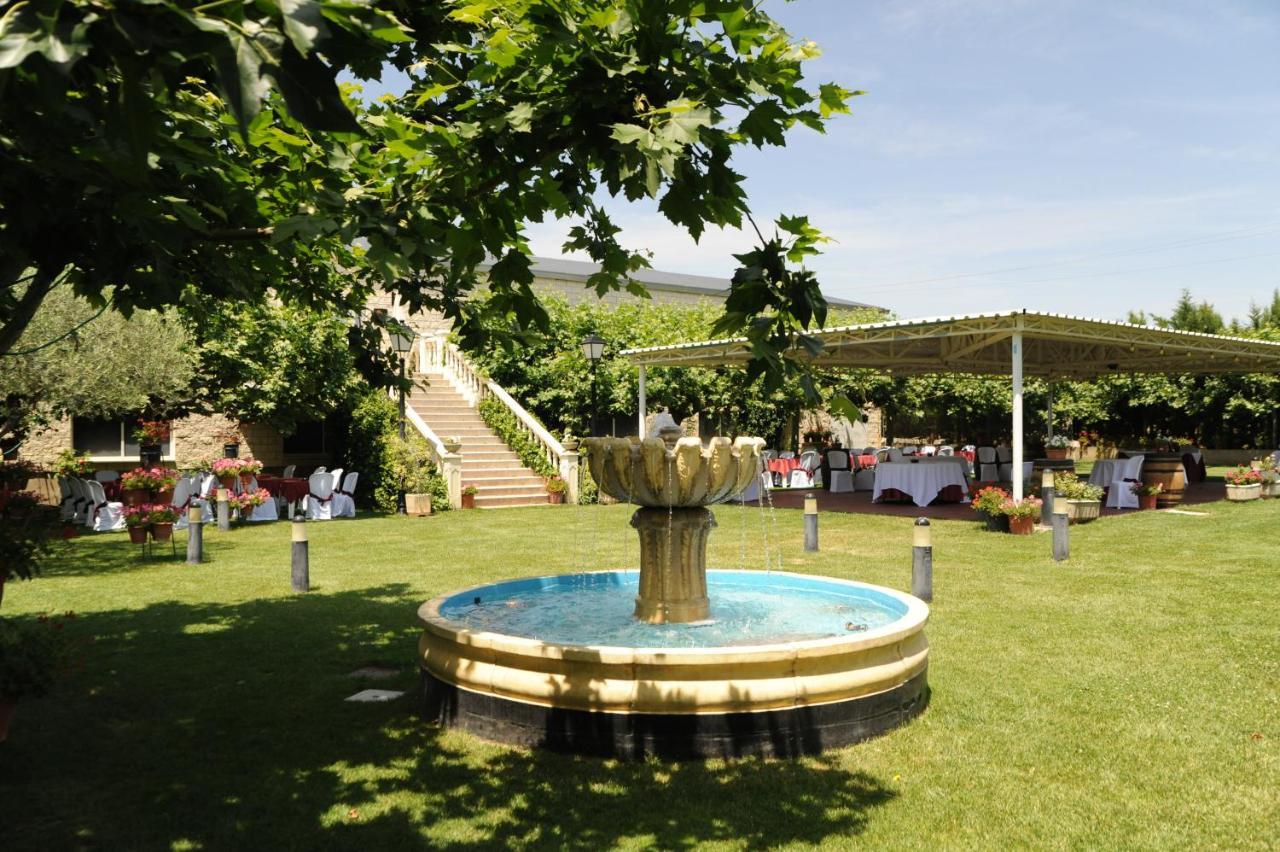 Hotel El Cobertizo Plasencia del Monte Kültér fotó